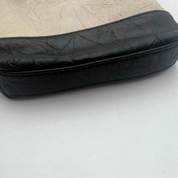 STONE & CO. Leather Crossbody Two Tone Cream & Black Shoulder Handbag Ba… - Picture 4 of 7